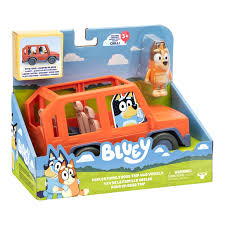 BLUEY VEHICULO FAMILIAR Y MAMÁ CHILLI